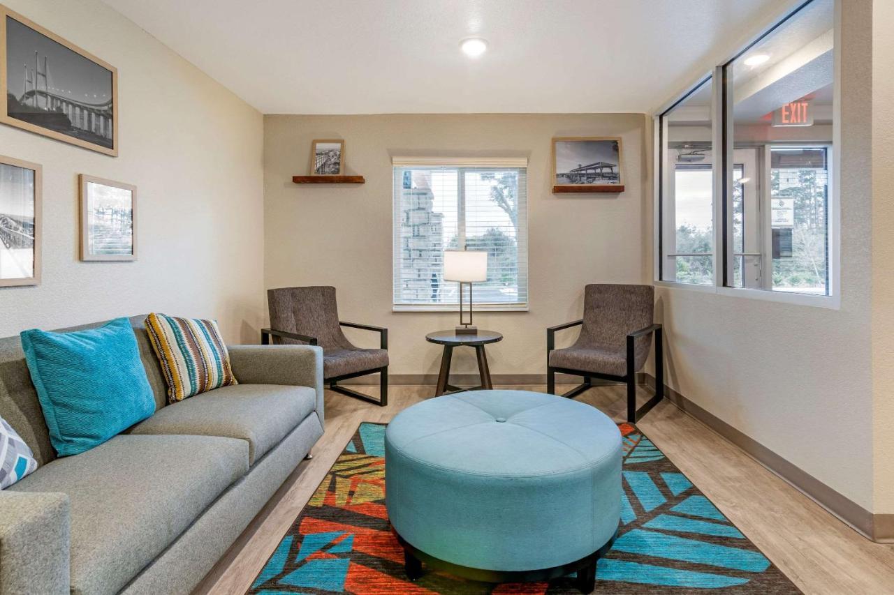 Woodspring Suites ブランズウィック エクステリア 写真