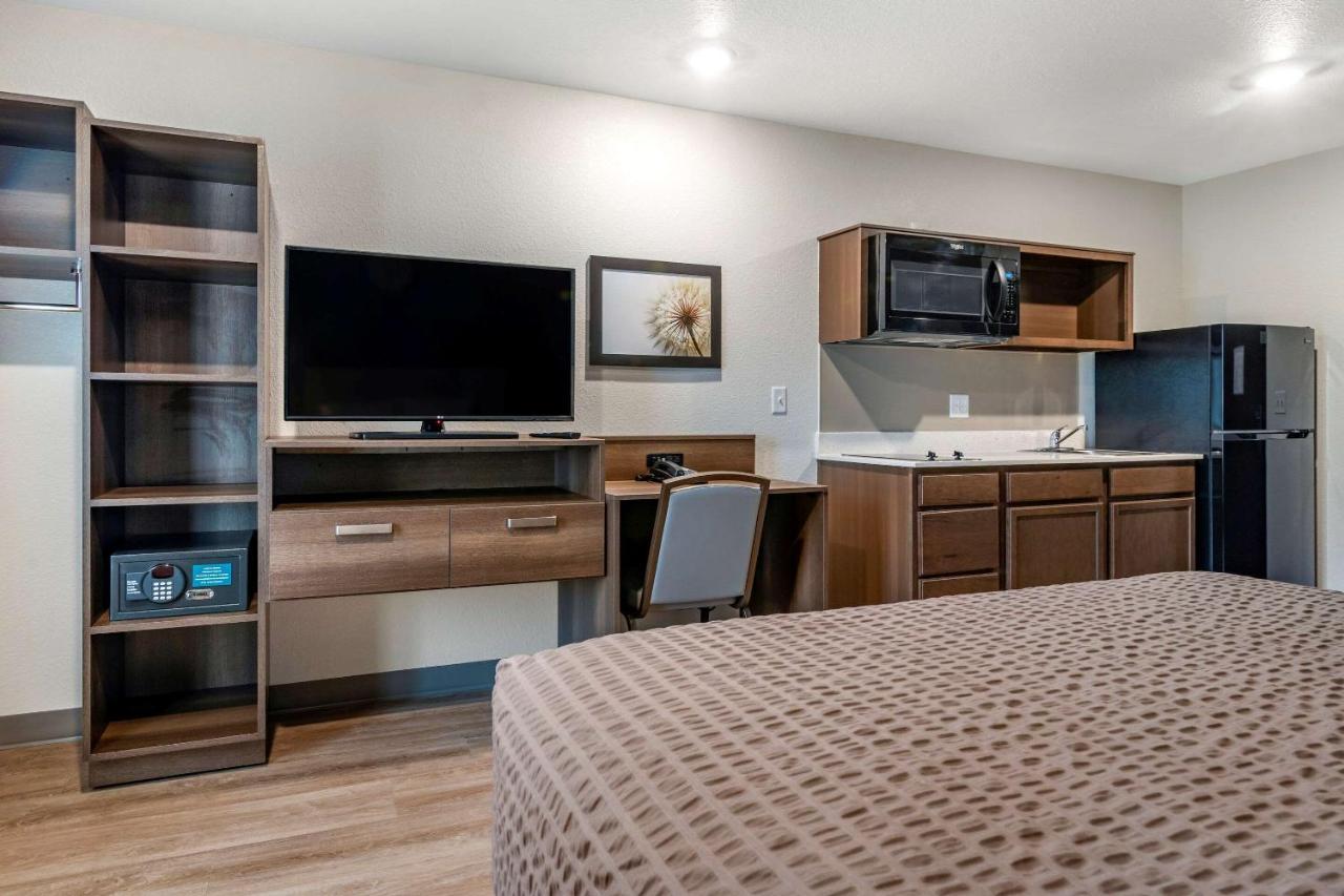 Woodspring Suites ブランズウィック エクステリア 写真