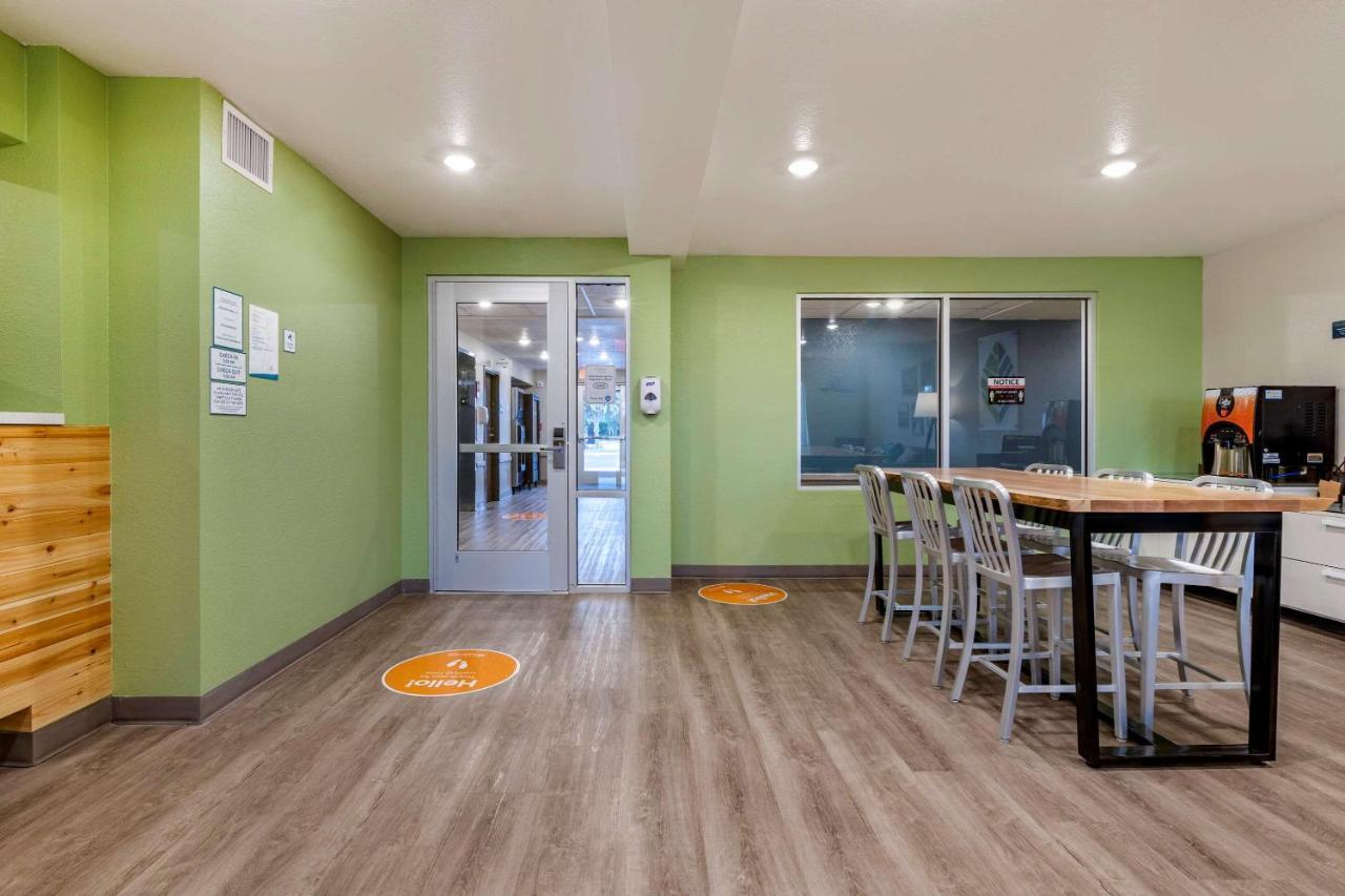 Woodspring Suites ブランズウィック エクステリア 写真