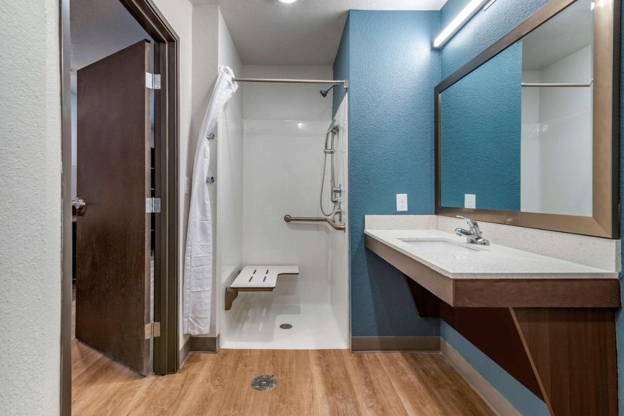 Woodspring Suites ブランズウィック エクステリア 写真